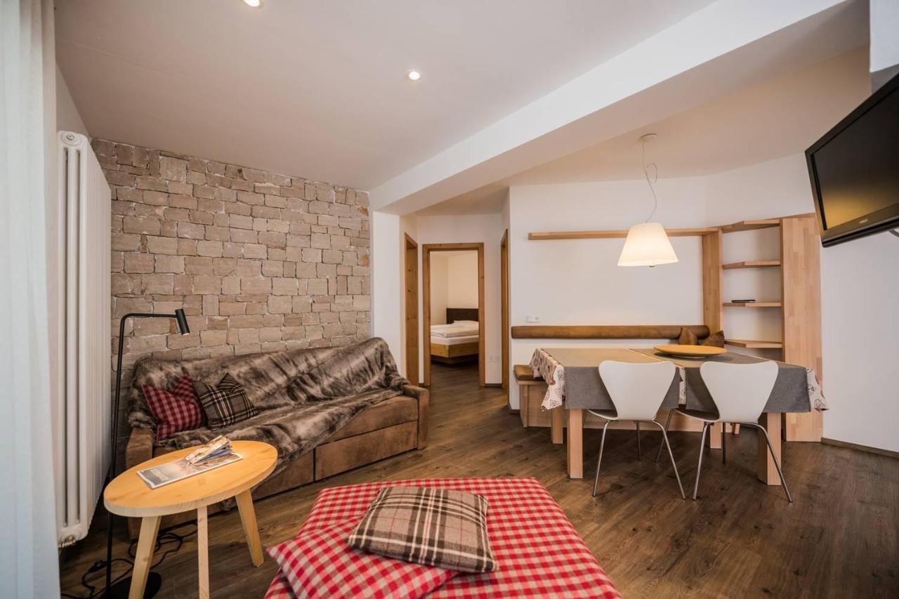Appartments Markus Kofler Sexten Kamer foto